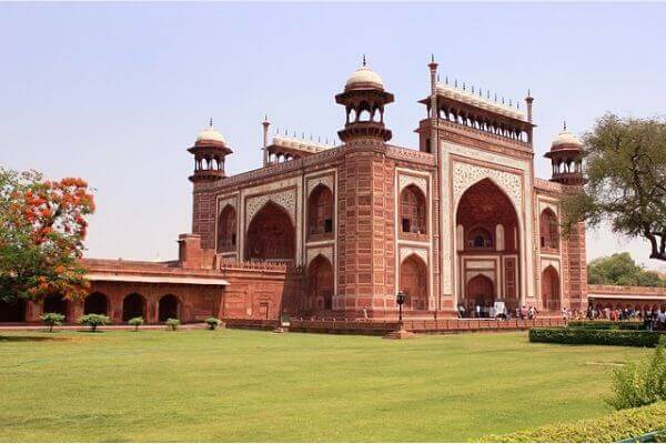 ताज महल के बारे में जानकारी हिन्दी में 