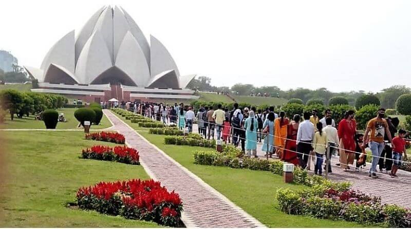 Information of Lotus Temple in Hindi