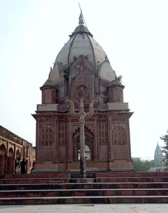Shiv Mandir Patthar Ghat